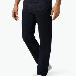 Boss Straight-Jeans 39 Boss Straight-Jeans -Hugo Boss Verkäufe da7847b6 3a4f 5f2e 881e d264578fbc7c
